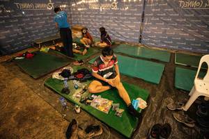 BIB: 
                            <button type="button" onclick="openModal(13715526)" class="btn btn-primary btn-sm float-right btn-popup" data-toggle="modal" data-target=".modal-high-quality">
                        <i class="fas fa-shopping-cart"></i> Add to Cart
                    </button>
                                            <button type="button" onclick="isThisMe(13715526, true)" class="btn btn-success btn-sm float-right btn-popup btn-isme hidden" data-toggle="tooltip" data-placement="bottom" title="นี่คือรูปของคุณใช่ไหม คลิกที่นี่เพื่อเอาเข้าอัลบั้ม">
                        <i class="fas fa-plus"></i> Add to album
                    </button>
                    <button type="button" onclick="isThisMe(13715526, false)" class="btn btn-warning btn-sm float-right btn-popup btn-isnotme hidden">
                        <i class="fas fa-ban"></i> Remove from album
                    </button>